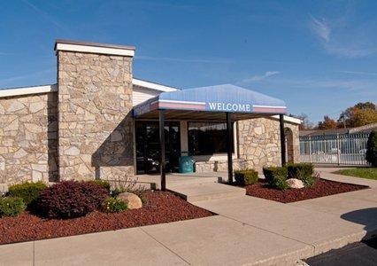 Econo Lodge Richmond Exterior photo